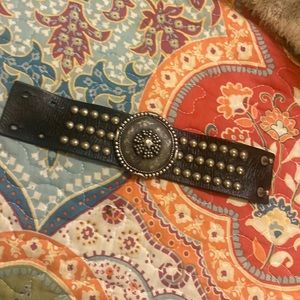 Streets ahead leather bracelet